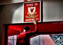 Liverpool: Màu đỏ của sự bất công hay màu đỏ của lòng bất khuất